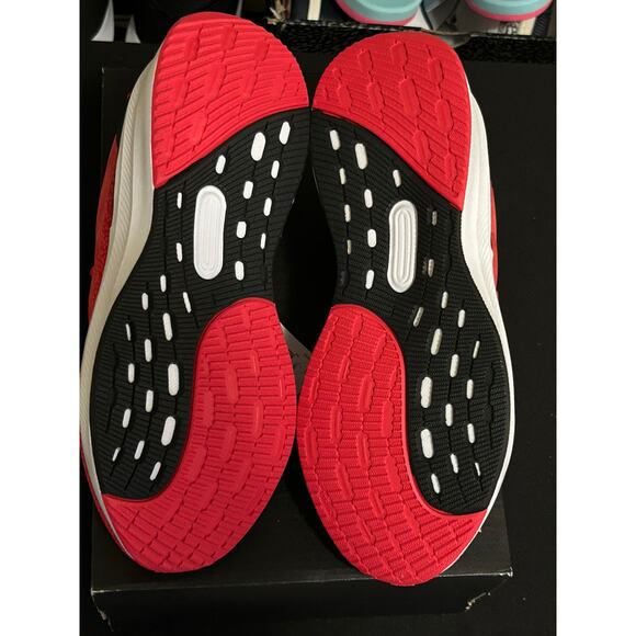 Adidas UltraRun 5J / $60 Retail!! / Size 6Y (7W) / Brand New - Picture 4 of 8